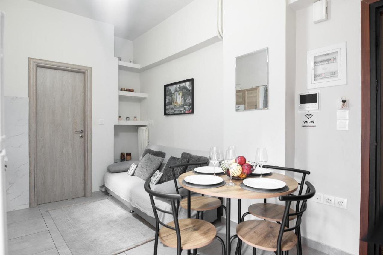 Cozy Cityscape Apartment In Aten Exteriör bild