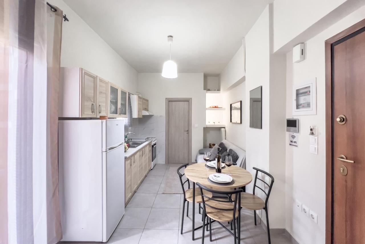 Cozy Cityscape Apartment In Aten Exteriör bild