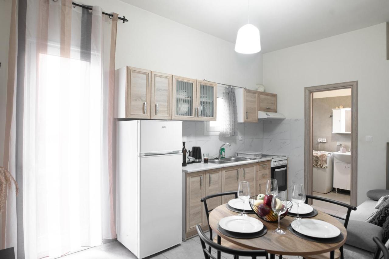 Cozy Cityscape Apartment In Aten Exteriör bild